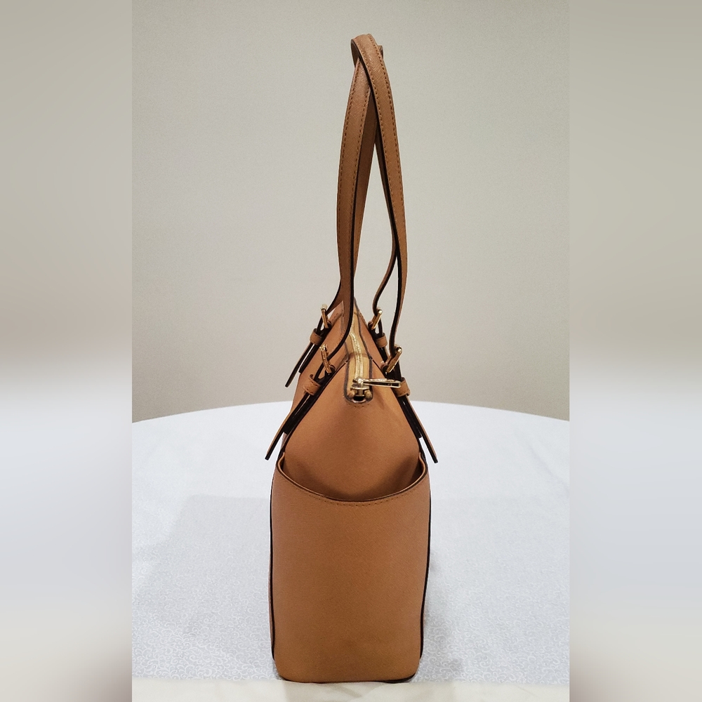 Michael Kors Jet Set East West Saffiano Leather Tote - Picture 8 of 16